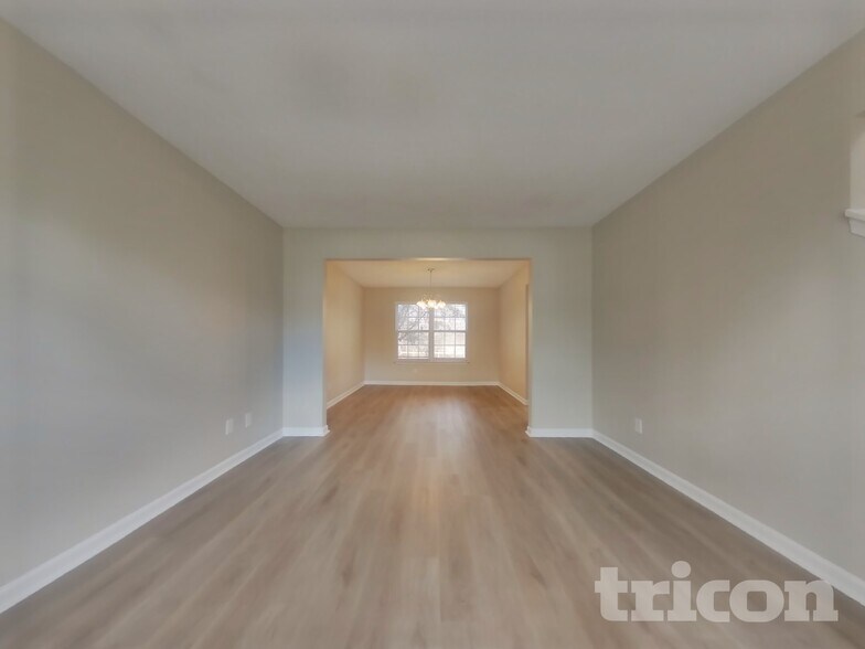 Building Photo - 34 Glenabbey Dr