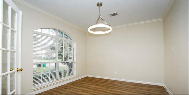 Building Photo - 15710 Cascading Brook Way