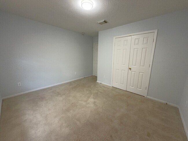 Building Photo - 6519 Gorton Dr