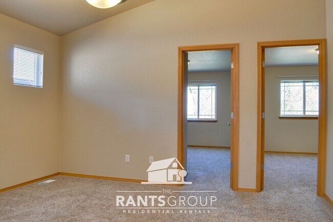 Building Photo - Low maintenance yard!