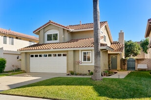 Building Photo - 1124 Grass Valley Way