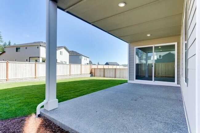 Building Photo - 6130 Crestner Dr SW
