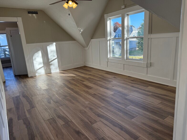 Building Photo - 377 Ellis St