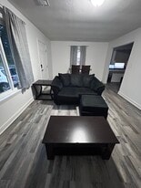 Building Photo - 1223 Poplar Ave