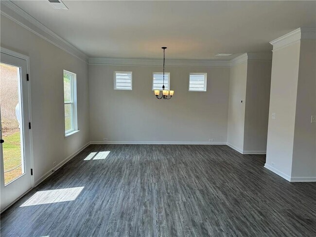 Building Photo - 423 Perth Dr