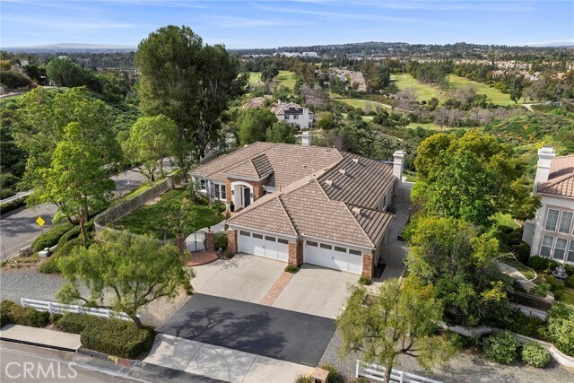 Building Photo - 2309 Skyline Dr