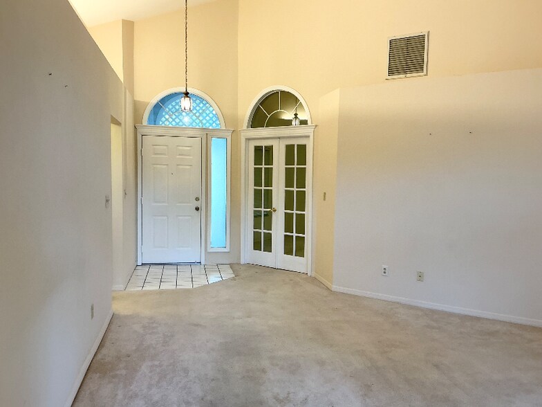 Building Photo - 12332 NW 7th Ln