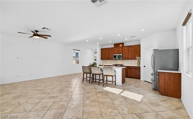 Building Photo - 7035 Toll Mountain St