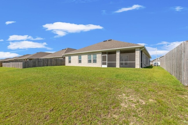 Building Photo - Panama City Titus Park 3-Car Garage House