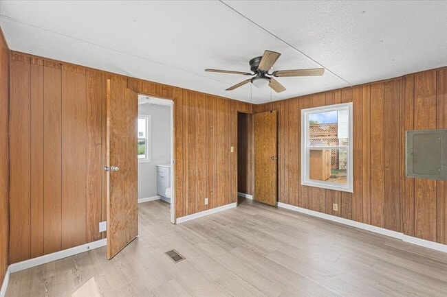 Building Photo - 2337 Weaver Pike