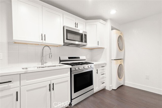 Building Photo - 55305 S Circle Dr