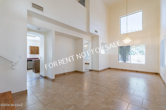 Building Photo - 7442 W Sonesta Dr