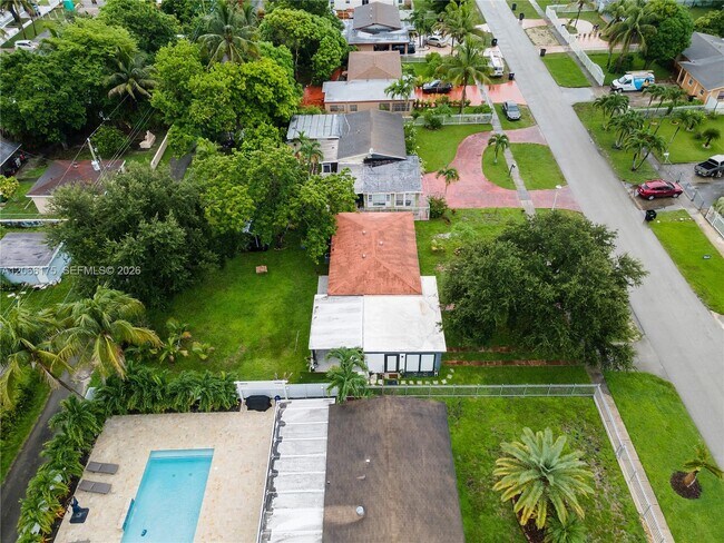 Building Photo - 1545 NW 130th St