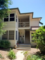 Building Photo - 918 1/2 N Verdugo Rd