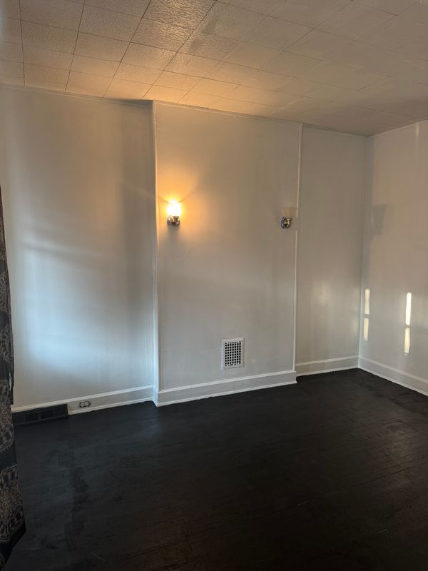 Building Photo - 1206 Oakhurst Pl