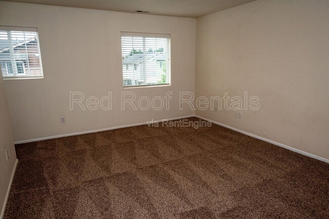Building Photo - 2530 193rd St E