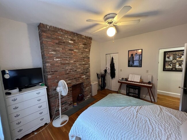 Building Photo - $4650 South End Penthouse Unit with Roof D...