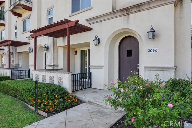 Building Photo - 201 N Azusa Ave