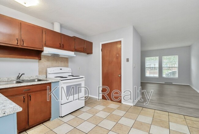 Building Photo - 4709 Americana Ave