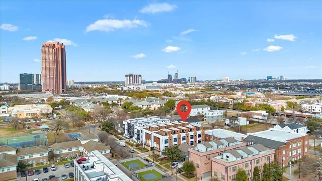 Building Photo - 1910 Caddo St