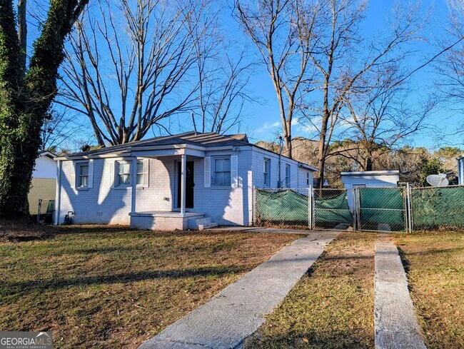 Building Photo - 2533 Godfrey Dr NW