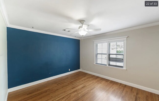 Building Photo - Stunning 4-bedroom, 2-bathroom Home