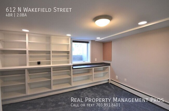 Building Photo - 612 N Wakefield St