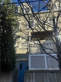 Building Photo - 10 Sherman Ct