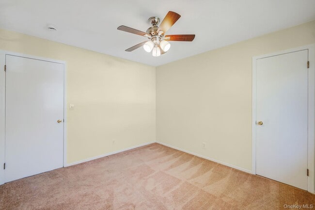 Building Photo - 38 Nassau St