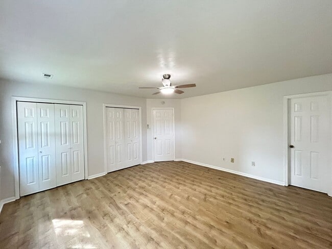 Building Photo - Welcome to Your New Home in Virginia Beach, VA!