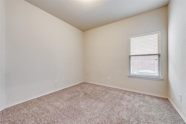 Building Photo - 2305 Laurel Forest Dr