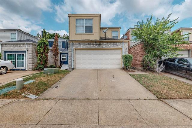 Building Photo - 919 Fairbanks Cir