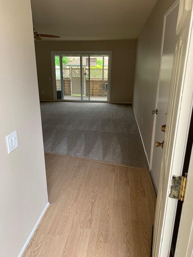 Building Photo - A beautiful Del Mar Home