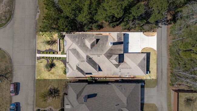 Building Photo - 32 Evangeline Blvd