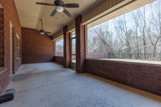 Building Photo - 8317 Anslee Way NW