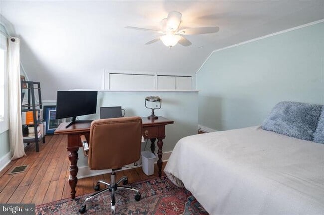 Building Photo - 229 Benezet St