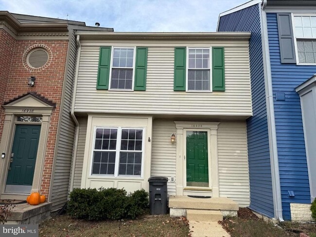 Building Photo - 16926 Point Pleasant Ln