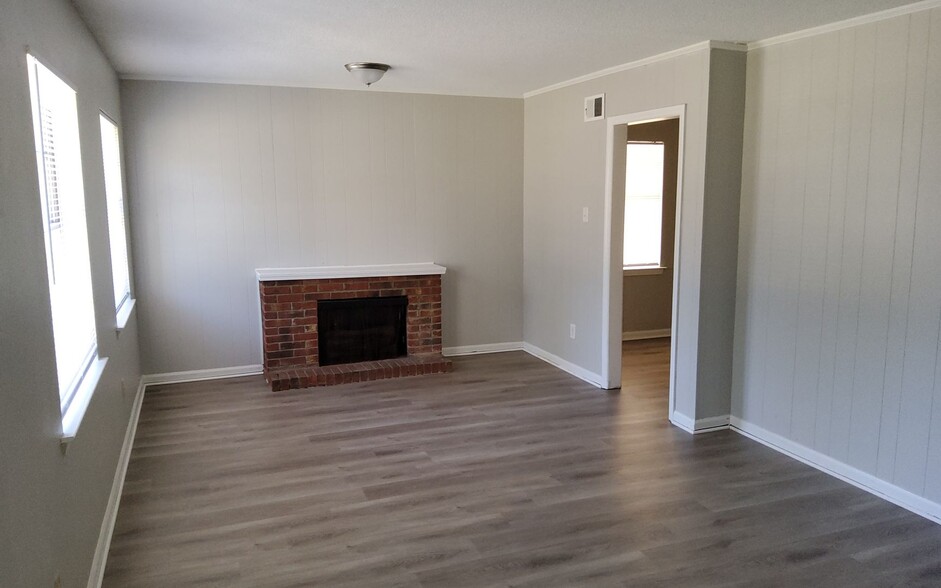 Building Photo - 5061 Belfast Dr
