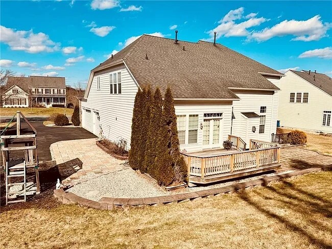 Building Photo - 1801 Sycamore Dr