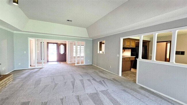 Building Photo - 4009 Cherry Hill Ln