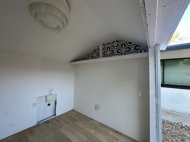 Building Photo - 52801 Avenida Alvarado