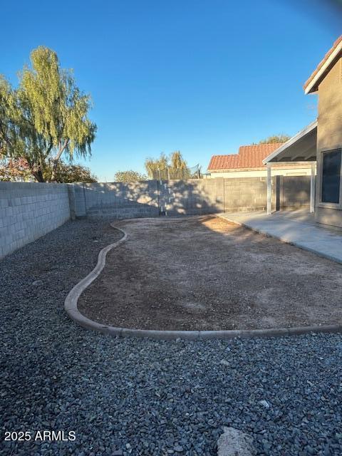 Building Photo - 959 E Arabian Dr