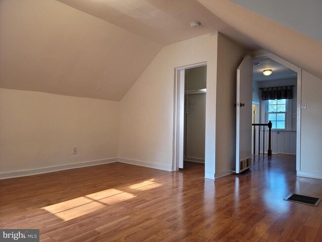 Building Photo - 1015 Veirs Mill Rd