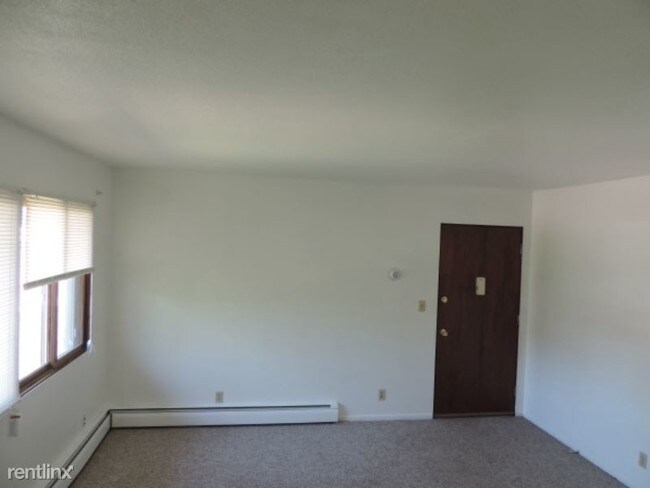 Building Photo - 205 13th St SW