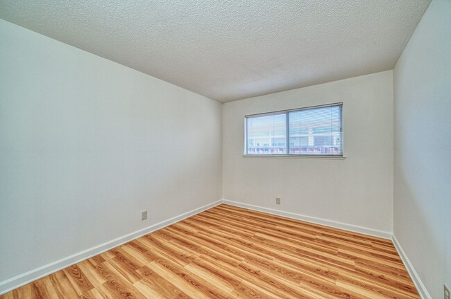 Building Photo - By appointment