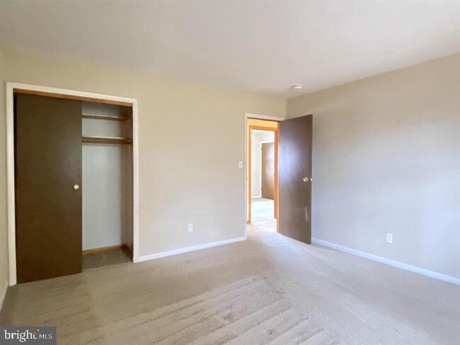 Building Photo - 3300 Upton Rd