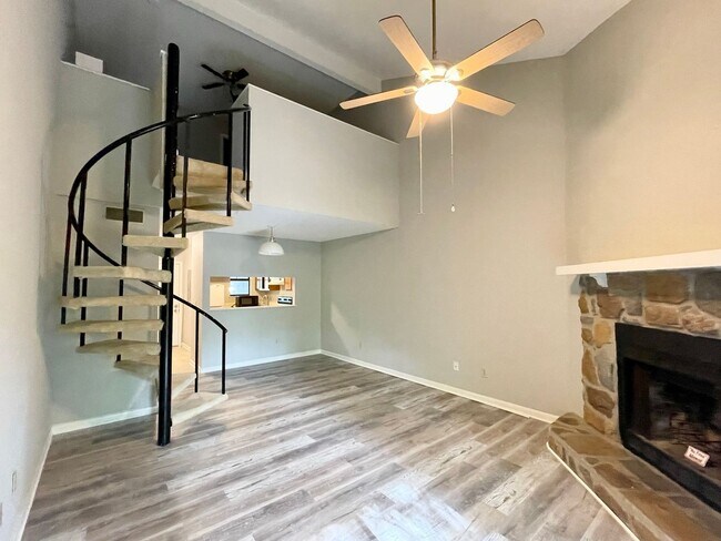 Building Photo - Harbison