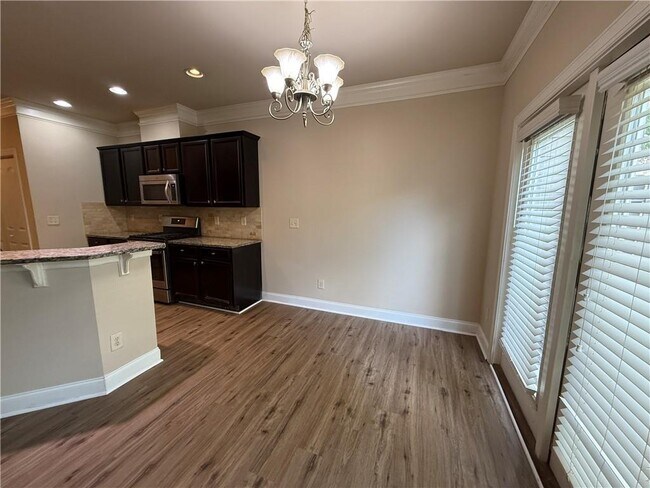 Building Photo - 1045 Township Cir