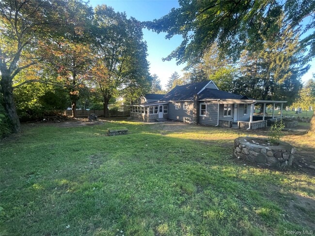 Building Photo - 33 Mailler Ave