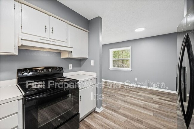 Building Photo - 9119 Spyglass Pl